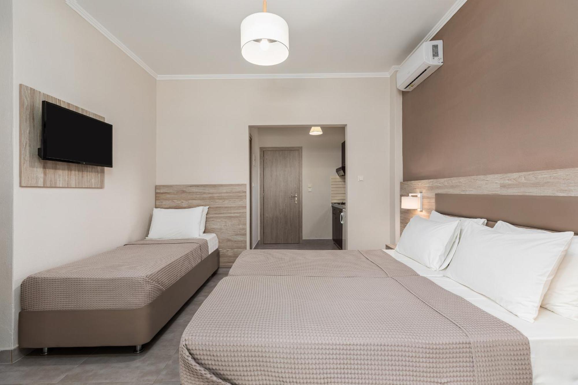 Hotel Grekas Neoi Poroi Exterior foto